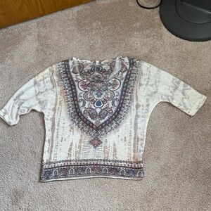 Gaze Cream Boho Mandala Paisley Print Lightweight Top. Size Medium